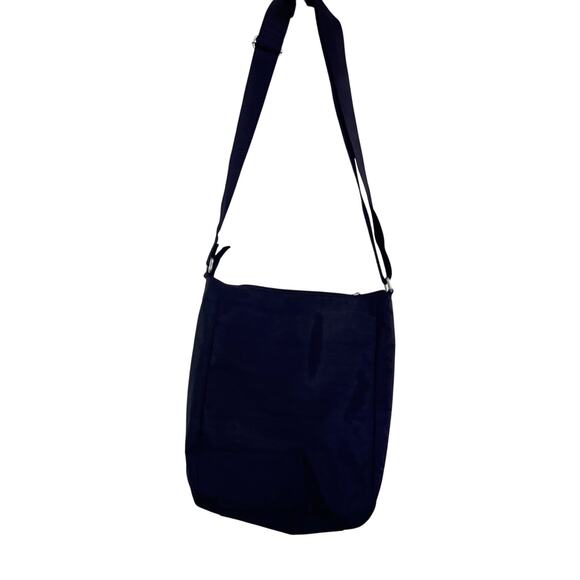 Baggalini Small Black Crossbody with Adjustable Strap mint condition!! - Picture 1 of 8
